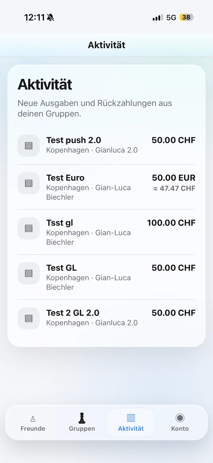 SplitFlow Aktivitätsansicht mit letzten Gruppenausgaben